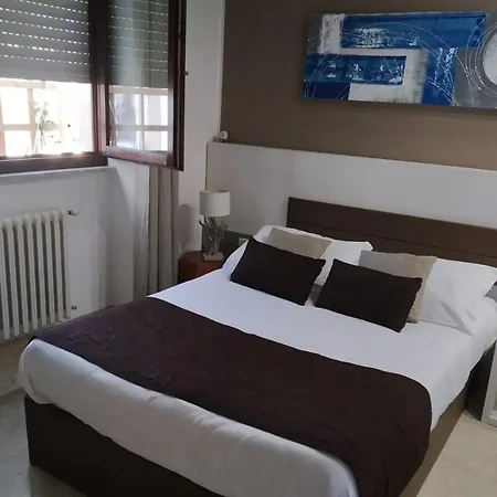 Relais Delle Ceramiche فندق مبيت وإفطار 3*
