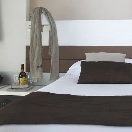 Relais Delle Ceramiche Bed & Breakfast